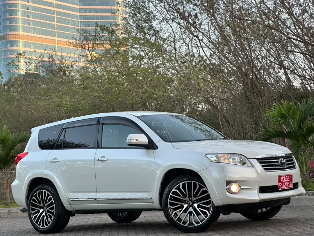 TOYOTA VANGUARD